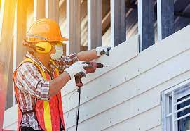 Best Vinyl Siding Installation  in Plainview, NE